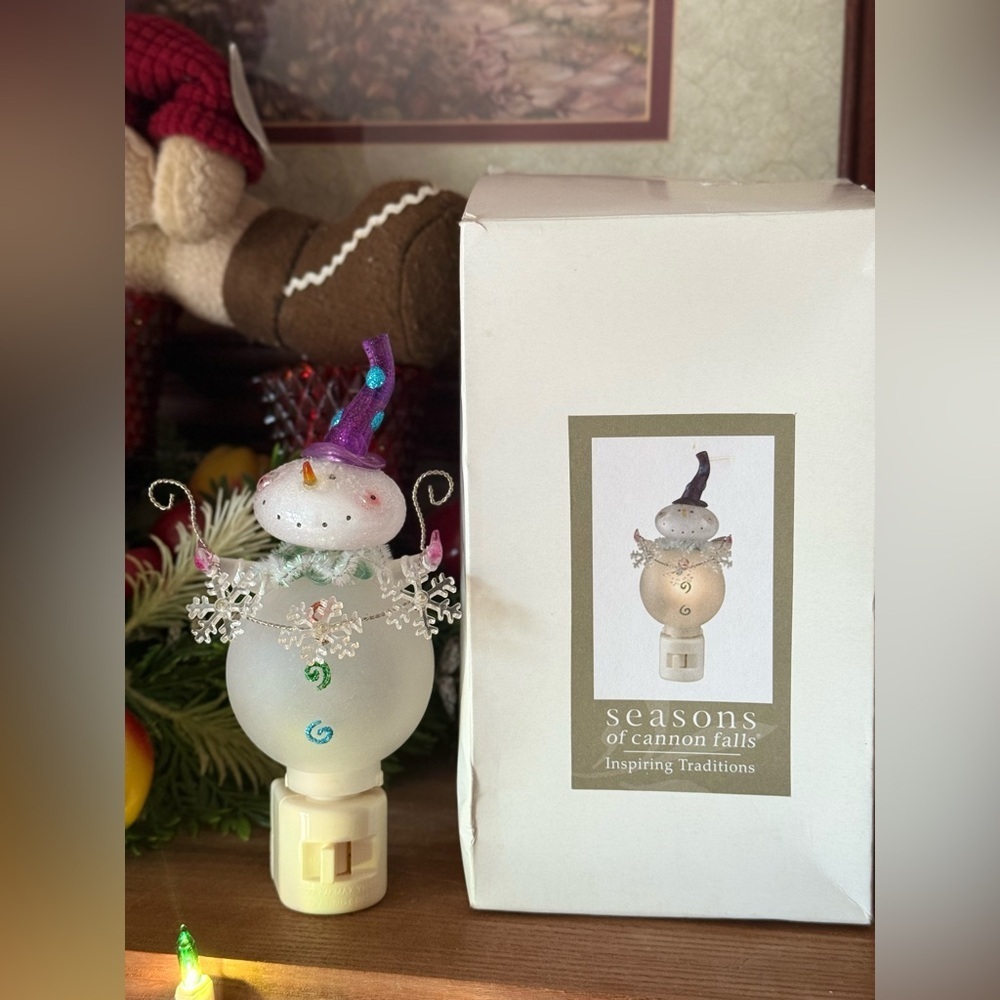 Seasons of Cannon Falls Snowman Night Light